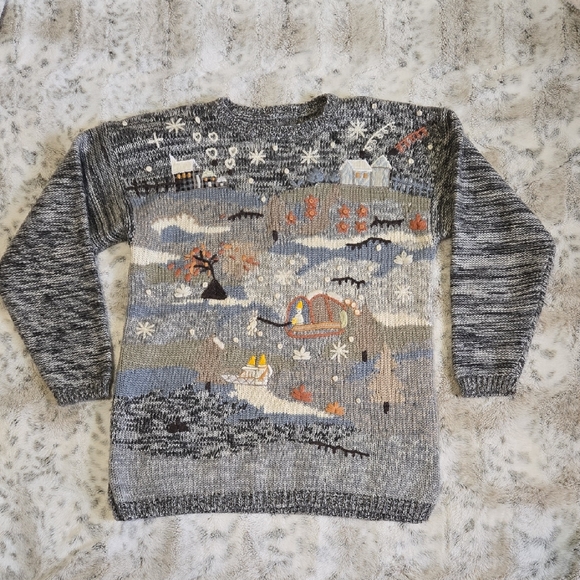 Vintage Sweaters - Vintage Embroidered Winter Sweater